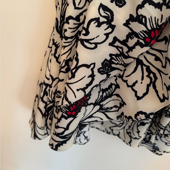 Julie Brown NYC Floral Blouse Size 6 Ruffled Bell Sleeves Boho Chic Romantic - Picture 4 of 8